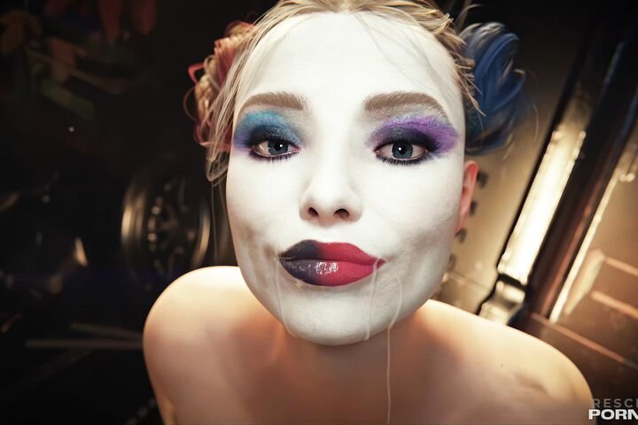 Beautiful Harley Quinn Cumshot Facial POV